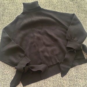 [ZARA] Mockneck Cropped Sweater with Sleeve Ribbon Details
